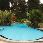 La Mada Hotel 